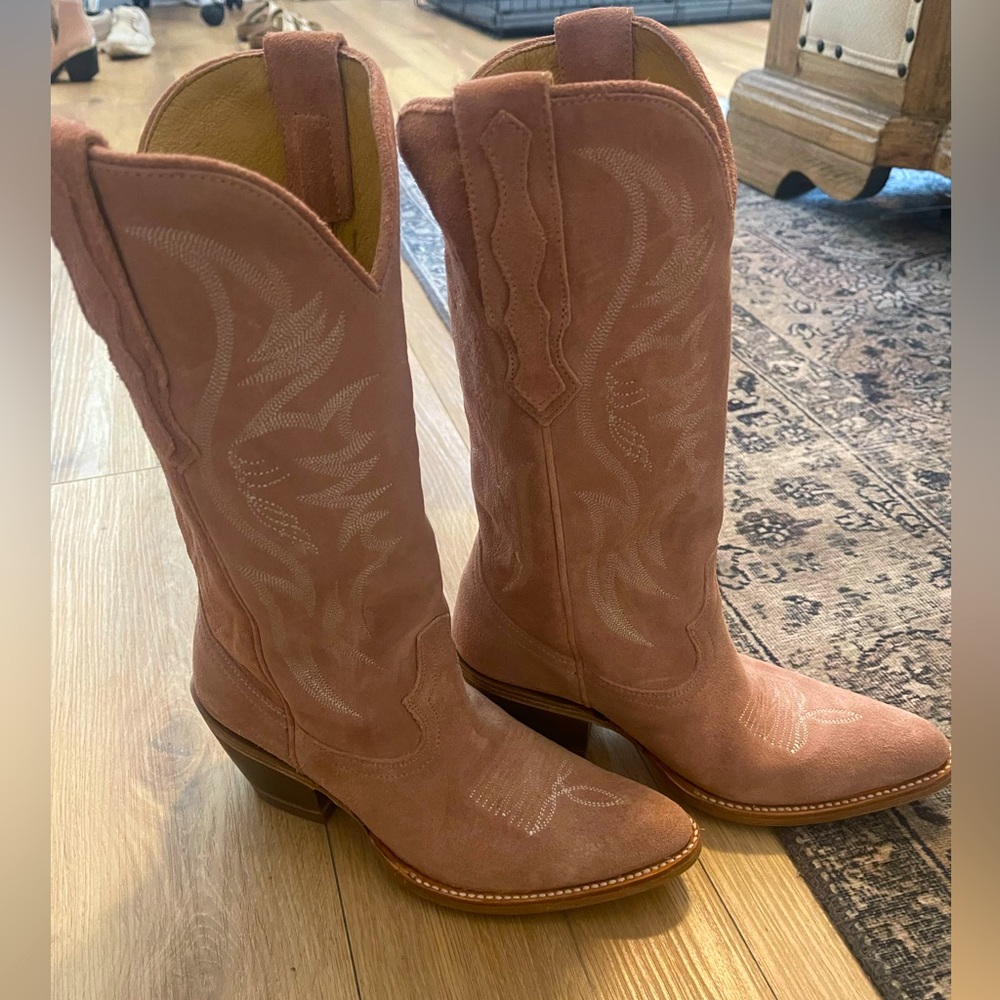 Pretty pink cowboy boots